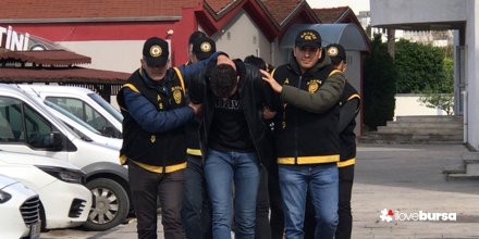 Gasp edilen 2 işçi mimikleri sayesinde kurtuldu