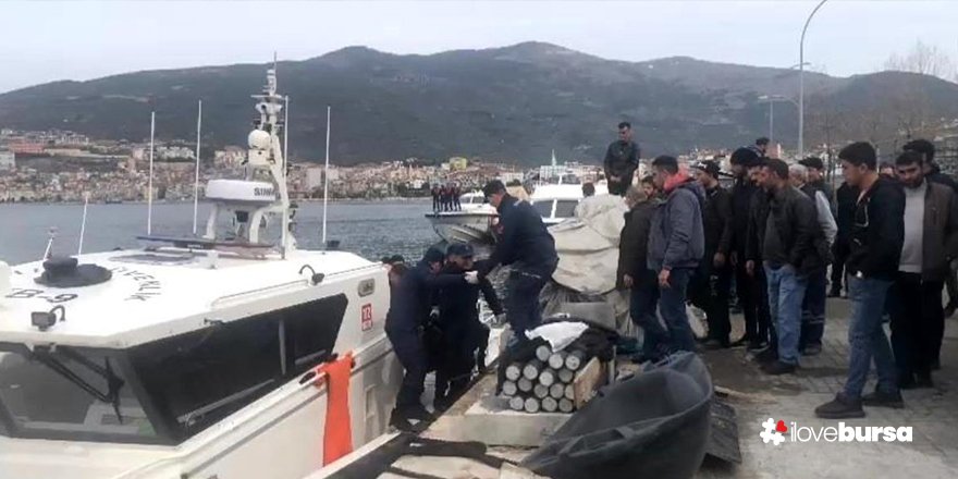 Gemlikte teknenin alabora olmasıyla beraber düşerek kaybolan kişinin cansız bedenine ulaşıldı.