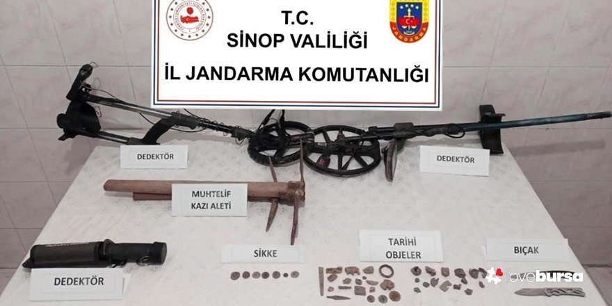 Sinop'ta kaçak kazı yapan 3 şüpheli suçüstüyken yakalandı!