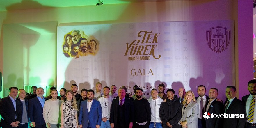 Tek Yürek İmalat-ı Harbiye Filminin Galasında Kulüp Başkanı Faruk Koca Açıklamalar Yaptı.